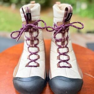 KEEN Winter Boots Women’s Size 7 | Waterproof Insulated Hiking Boots